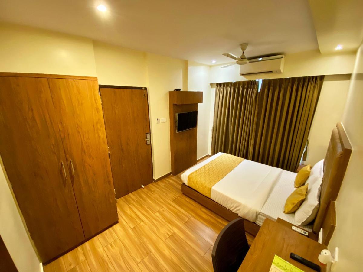 Hotel Pearl'S Bkc Inn- Near Trade Centre, Visa Consulate Mumbai Exterior foto