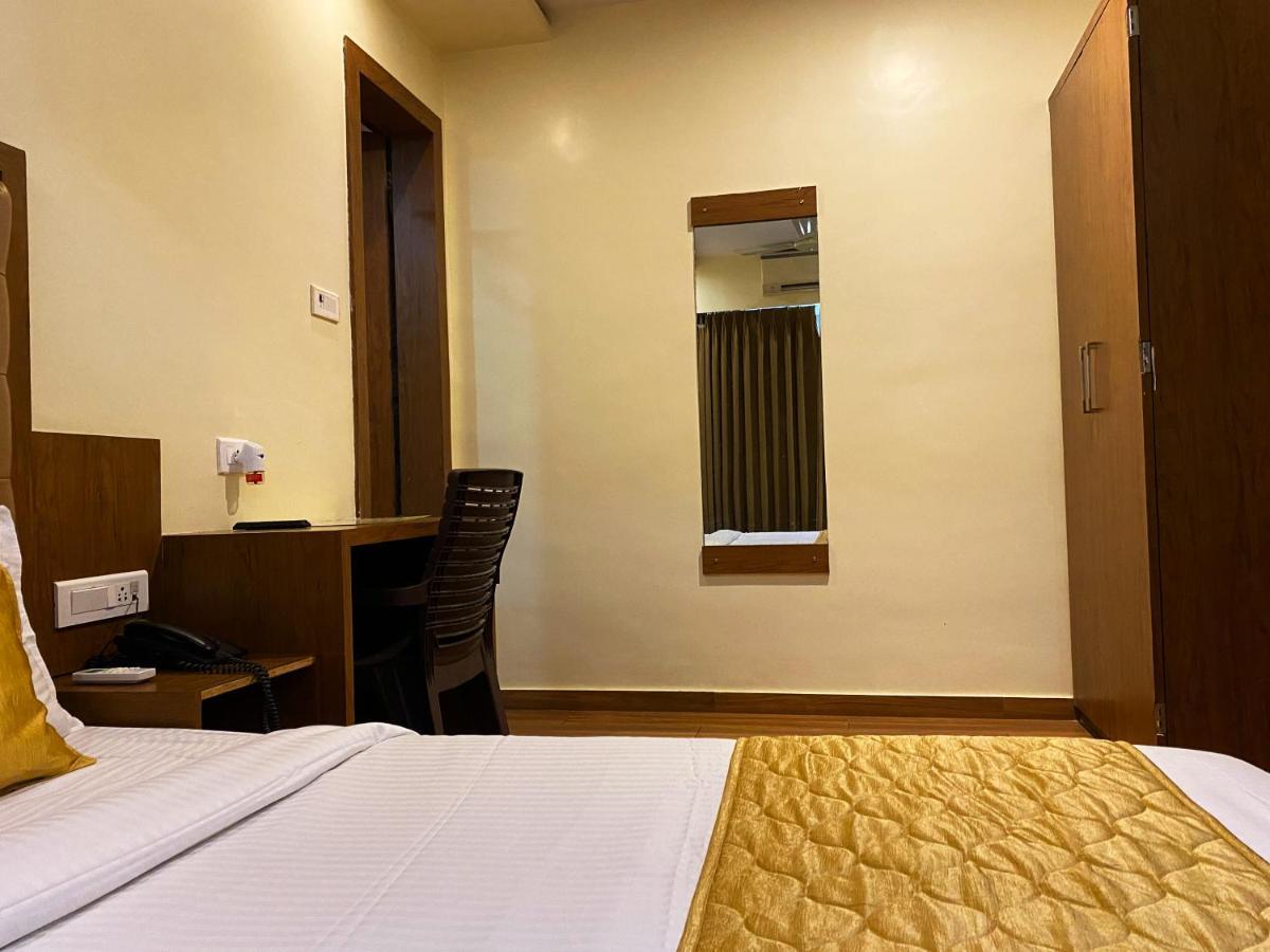 Hotel Pearl'S Bkc Inn- Near Trade Centre, Visa Consulate Mumbai Exterior foto